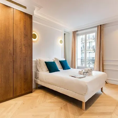 Amazing Renovated 8beds Heart Of With A/r! Appartamento Parigi
